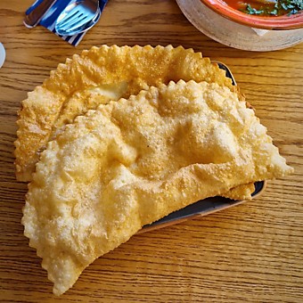 Чебурек MAX (сыр, мясо, картошка, укроп)