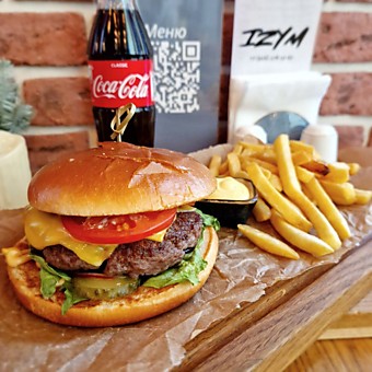 Бургер с котлетой Black Angus