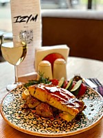 Сёмга на подушке из картофеля 